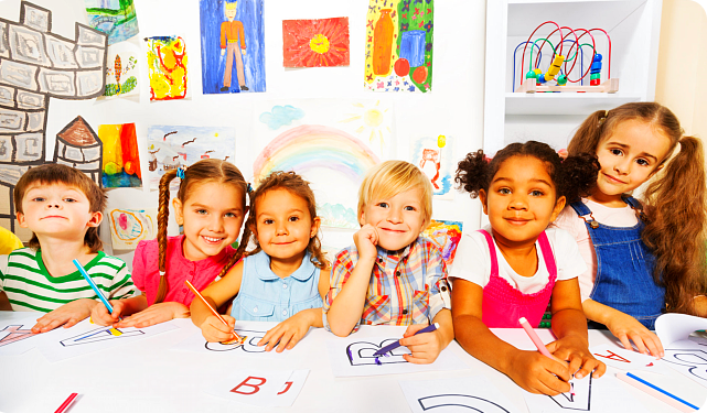 child laerning how to write